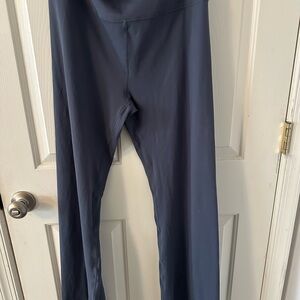 Pink Lily  Navy Leggings